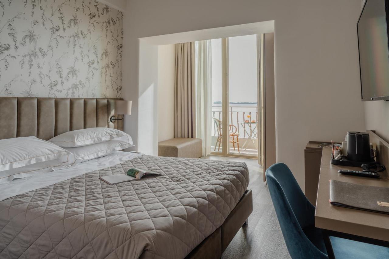 Hotel Du Lac 가르도네리비에라 외부 사진